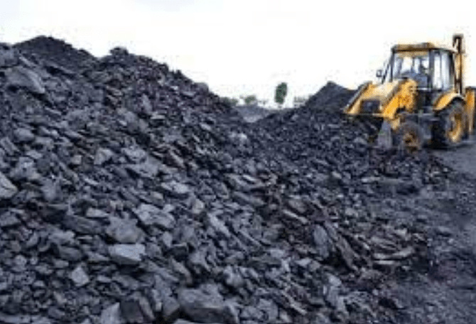 coal: કોલ ઇન્ડિયામાં હિસ્સો વેચીને સરકાર નોંધપાત્ર ભંડોળ એકત્ર કરવા તૈયાર! ₹412 માં શેર ખરીદવાની તક