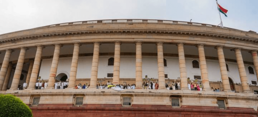 women reservation: ૧૩૧મો બંધારણીય સુધારો બિલ લોકસભામાં પરાજિત; તરફેણમાં ૨૯૮ મત, વિરુદ્ધ ૨૩૦ મત