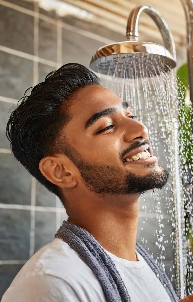shower: શું દરરોજ સ્નાન કરવું જરૂરી છે? તમારી ત્વચા માટે શું શ્રેષ્ઠ છે તે શોધો