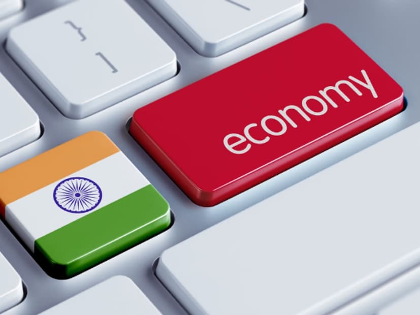 Economy: સાવધાન! વૈશ્વિક અર્થતંત્ર યુદ્ધની આગમાં ડૂબી ગયું છે, વેપાર ઠપ્પ છે, ફુગાવો અને મંદી બેવડા ખતરાને ઉભો કરે છે