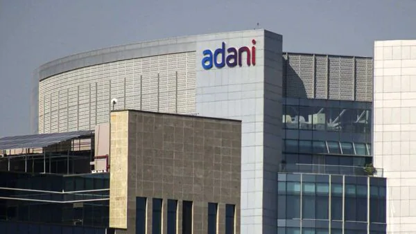 adani: વિવાદનો ઉકેલ: અદાણી ગ્રુપની પાંચ કંપનીઓએ SEBI સાથે સમાધાન કર્યું – સંપૂર્ણ વિગત શું છે?