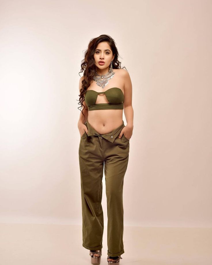 uorfi javed: ઉર્ફી જાવેદનો ‘નાગિન’થી પ્રેરિત ડ્રેસ વાયરલ; એકતા કપૂરને સમર્પિત બોલ્ડ લુક