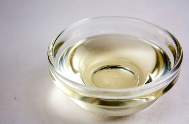 oil: ખાદ્ય તેલ સરકારના બિલને આગળ ધપાવશે; સરકારી તિજોરીમાંથી ₹1.75 લાખ કરોડ ખર્ચવામાં આવશે