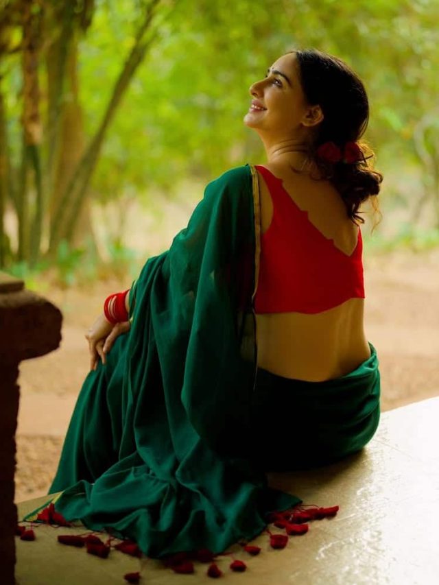 મેઘા શુક્લા બોલિવૂડની એક ઉભરતી અભિનેત્રી છે.