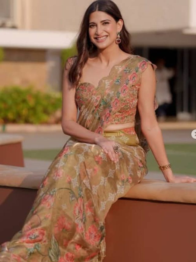 આહાના કુમરા જ્યોર્જિયાની કડકડતી ઠંડીમાં તેના નવા વર્ષની રજાઓનો આનંદ માણી રહી છે