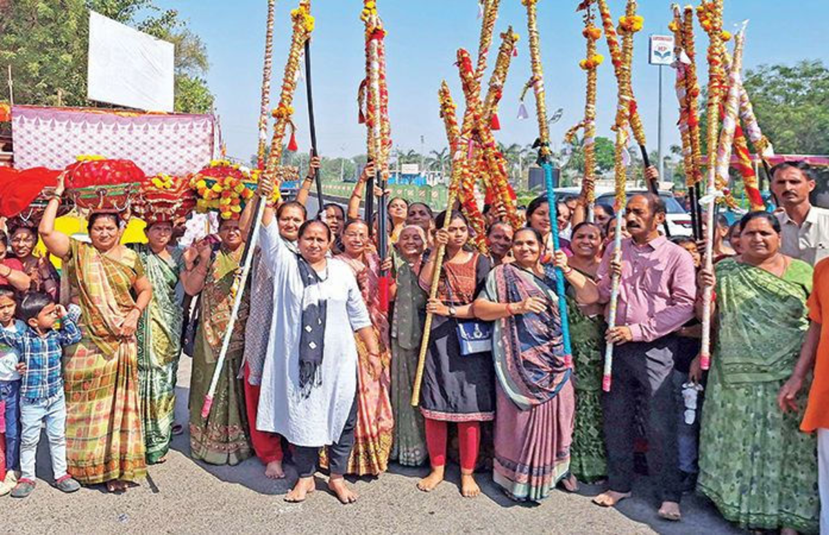 Kheda: આજે ડાકોર તરફની પદયાત્રા જય રણછોડના ગર્જના સાથે શરૂ થઈ રહી છે, ભક્તિમય વાતાવરણમાં ઉત્સાહ રહેશે.