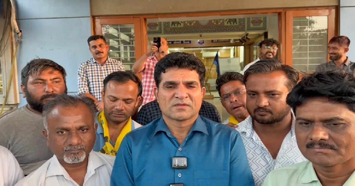 કાયનાત અંસારી અને તેમની ટીમે દારૂના અડ્ડાઓને ખુલ્લા પડ્યા પણ આજે તેઓ જેલમાં છે અને બુટલેગરો મોજમાં છે: Isudan Gadhvi AAP