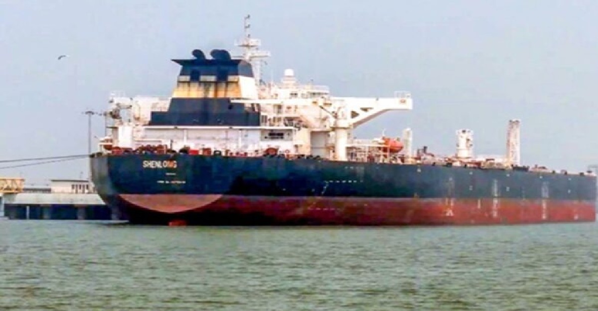 ‘શિવાલિક’ અને ‘નંદા દેવી’ પછી, ‘Jag Ladki’ પણ Gujaratના દરિયાકાંઠે પહોંચ્યું; જેમાં હતો કાચા તેલનો મોટો જથ્થો