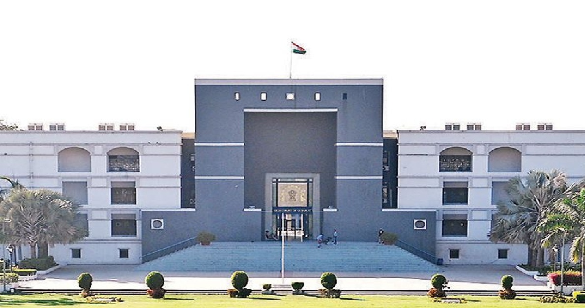 છૂટાછેડાના કેસમાં બાળકોની કસ્ટડીના વિવાદ પર Gujarat હાઈકોર્ટે માતાપિતાને ઠપકો આપતા કહ્યું, “બાળકોનો મોહરા ન બનાવો”