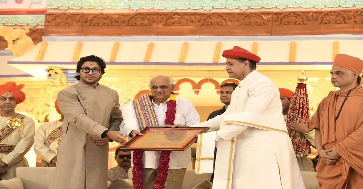 CM Bhupendra Patelએ જેતલપુર સ્વામિનારાયણ મંદિરના દ્વિશતાબ્દી મહામહોત્સવ ‘અવસર’માં આપી હાજરી