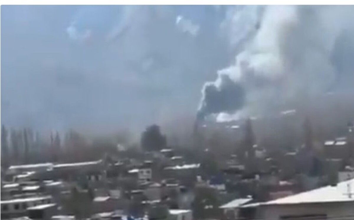 Pakistan over Khamenei’s death: ઈરાનમાં યુદ્ધ વચ્ચે પાકિસ્તાનમાં ભારે અશાંતિ! અમેરિકન દૂતાવાસ પર હુમલામાં 35 લોકોના મોત