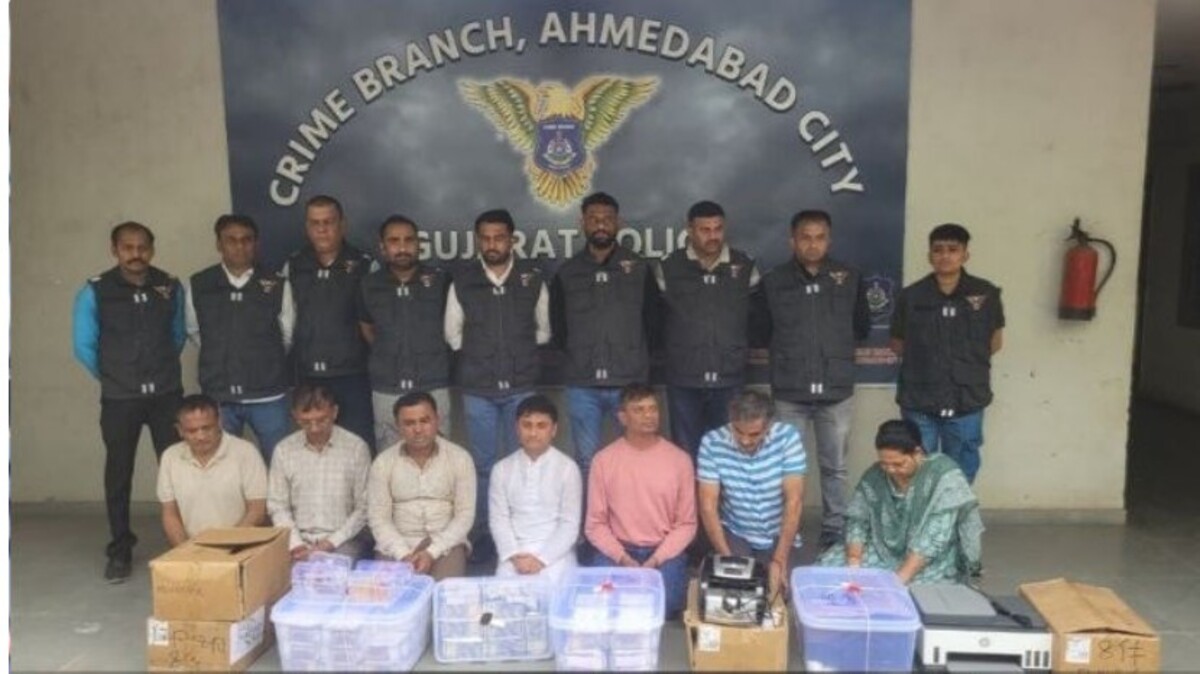 Surat: યોગ ગુરુ પ્રદીપ નકલી ચલણ છાપવાનું શીખવા ચીન ગયા હતા, સુરત નકલી ચલણ રેકેટમાં નવા ખુલાસા.