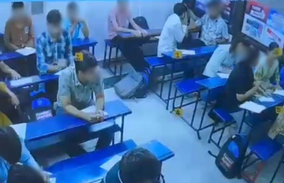 Ahmedabad: બાપુનગરમાં ટ્યુશન ક્લાસમાં જવા જેવી નજીવી બાબતમાં ધોરણ ૧૧ ના વિદ્યાર્થી પર છરી વડે હુમલો કરવામાં આવ્યો