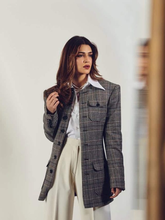 ક્રિતી સેનન સ્ટાઈલિશ અવતારમાં ખૂબ જ સુંદર લાગી