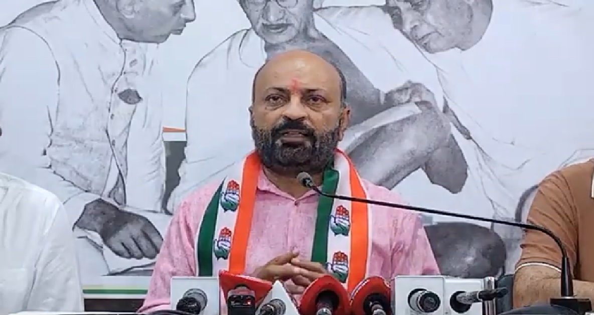 Gujaratમાં આચારસંહિતાનો ભંગ! કોંગ્રેસે ઉઠાવ્યા ગંભીર સવાલ