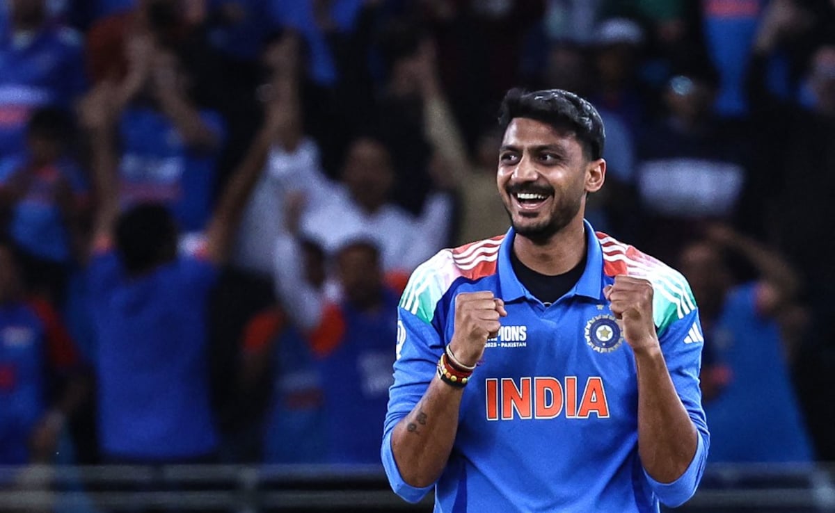 Akshar Patel: અક્ષર પટેલે સનરાઇઝર્સ હૈદરાબાદ સામેની મેચમાં પ્રવેશતાની સાથે જ એક ખાસ સદી ફટકારી, એક નોંધપાત્ર સિદ્ધિ હાંસલ કરી