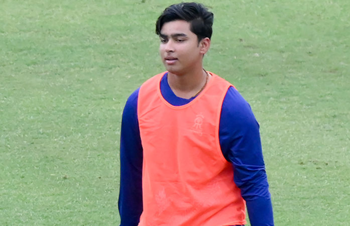 Sports Update: રાજસ્થાન રોયલ્સને વૈભવ સૂર્યવંશી ઘાયલ થતાં મોટો ફટકો પડ્યો છે, જેના કારણે તેની આગામી મેચ અનિશ્ચિતતામાં પરિણમી