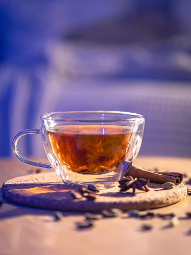 બ્લેક ટી સ્વાસ્થ્ય નિષ્ણાતોના મતે તે એક ગુણકારી પીણું છે.