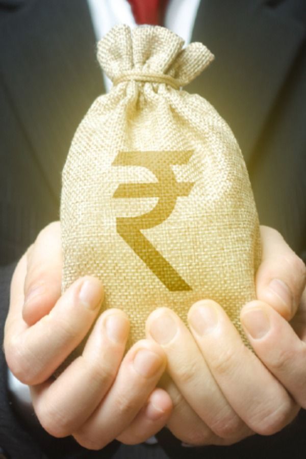 Bank: બેંકિંગ કાર્યો સરળ બનશે… સરકાર નવી સમિતિ બનાવશે; બેંકિંગ નિયમોમાં ફેરફાર થશે!