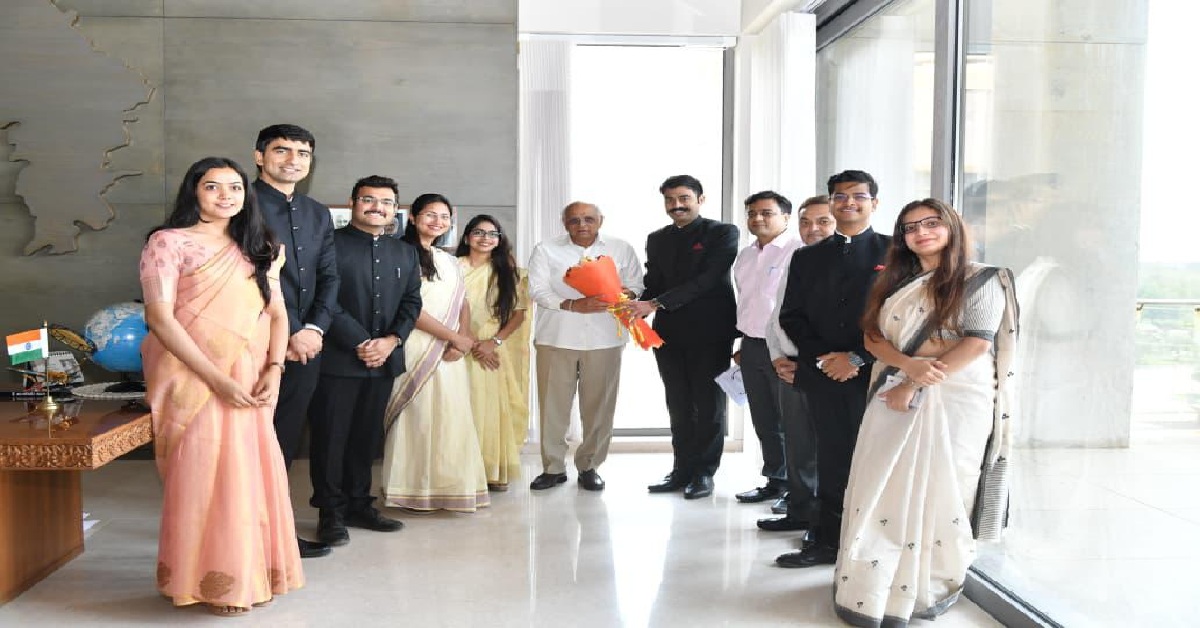 ગુજરાત કેડરમાં ફાળવાયેલા 2025ની બેચના 8 પ્રોબેશનરી IAS ઓફિસર્સ CM Bhupendra Patelની મુલાકાતે