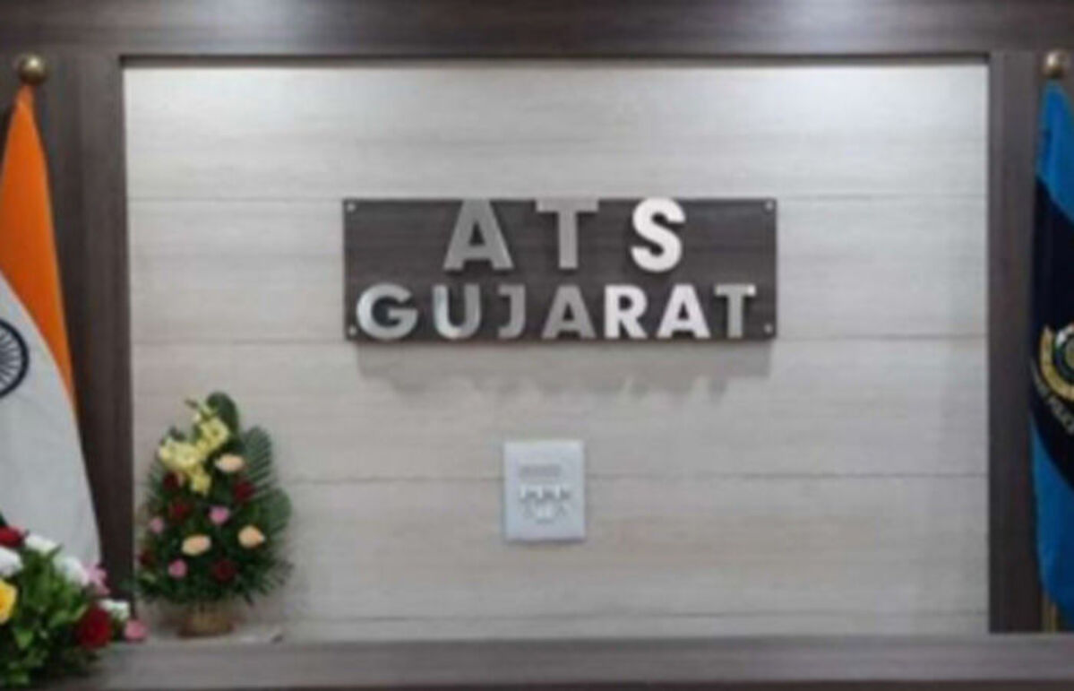 Kutch: કચ્છ કિનારેથી 1000 કરોડ રૂપિયાથી વધુ કિંમતનું 115 કિલો કોકેન જપ્ત કરવામાં આવ્યું