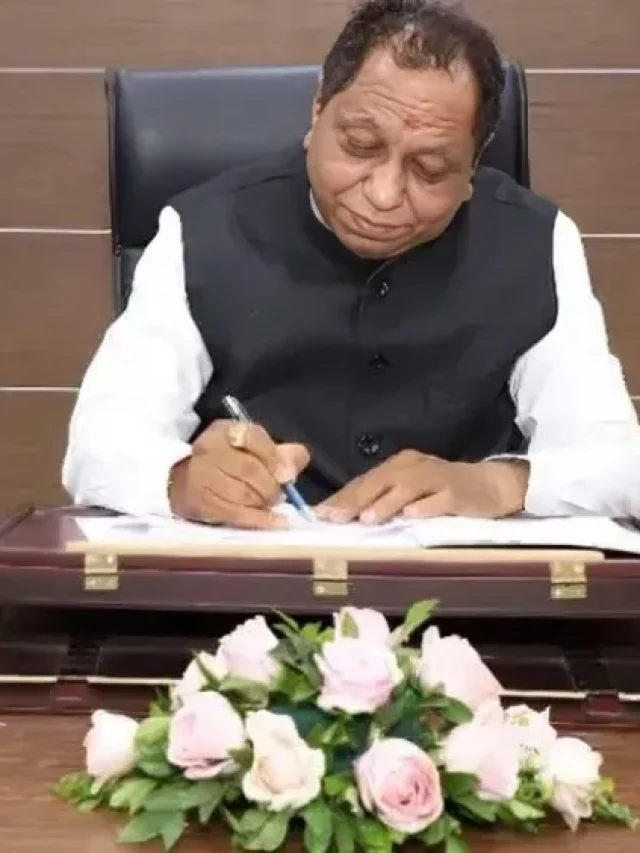 અમદાવાદના નવા મેયર તરીકે હિતેશ બારોટ