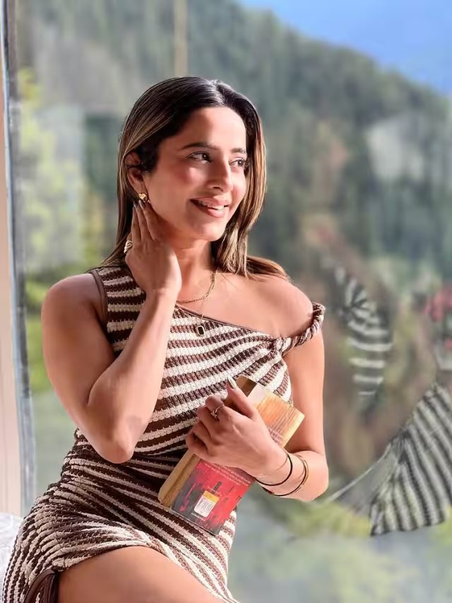 Kate Sharma: કેટ શર્માના કૂલ અને હોટ લુક્સે જીત્યા ચાહકોના દિલ
