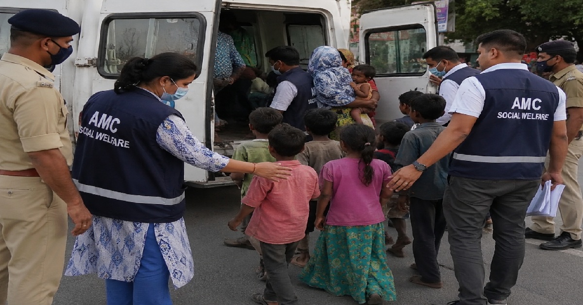 Ahmedabadને ભિખારીમુક્ત બનાવવાની ઝુંબેશ, 44 બાળકો સહિત 64 લોકોને કર્યા રેસ્ક્યુ