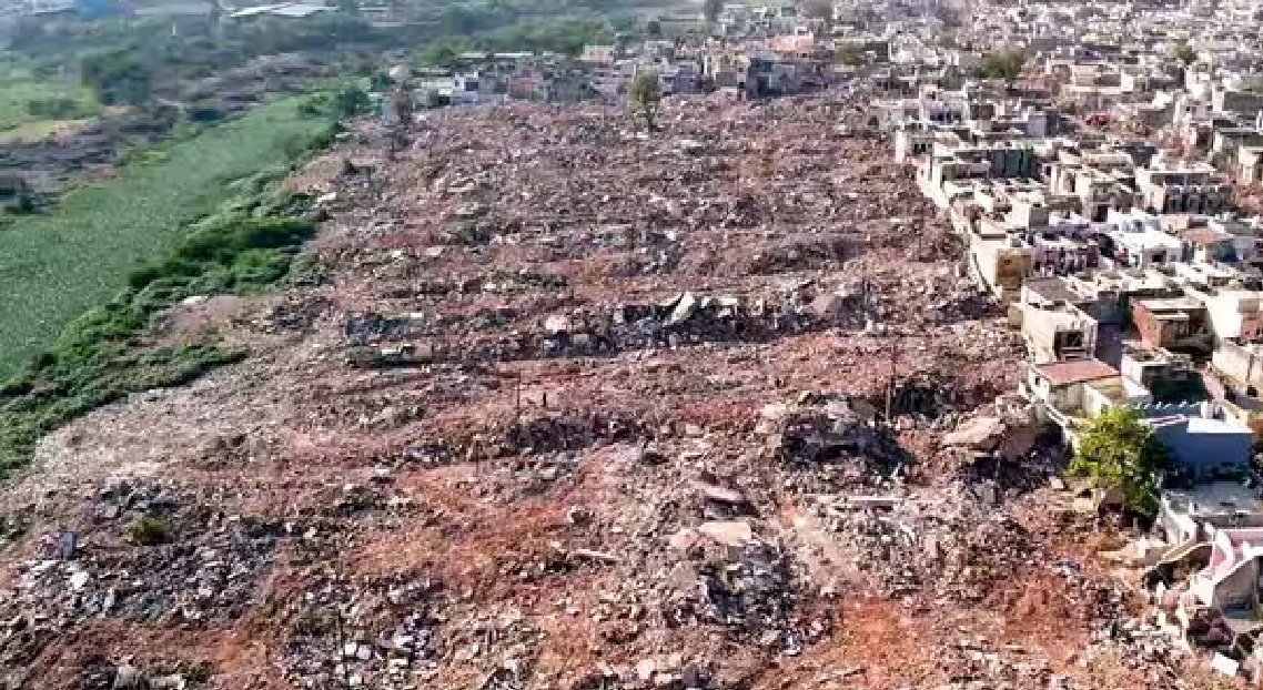 Rajkot મેગા ડિમોલિશન બાદ નવો વિવાદ! ચા-નાસ્તા અને ભોજન પાછળ ₹27.20 લાખનો ખર્ચ, સ્થાયી સમિતિએ બિલ અટકાવ્યું