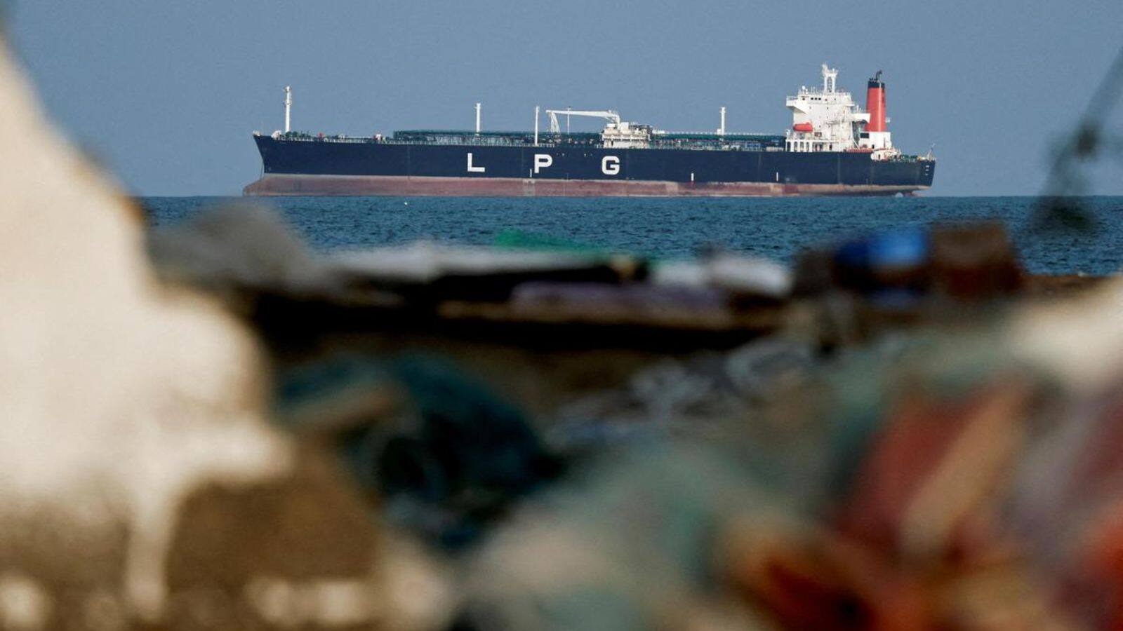 imageye___-_imgi_160_hormuz-lpg-2026-03-d911c39d620ca859fc2d2b3d9dc3d642
