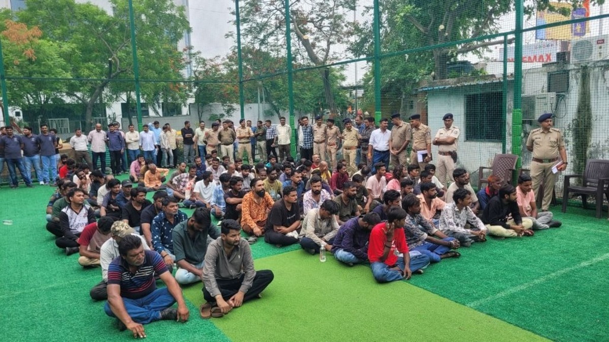 Gujarat: ગુજરાત સહિત 5 રાજ્યોમાંથી 190 વોન્ટેડ આરોપીઓની ધરપકડ, 341 પોલીસકર્મીઓની બનેલી 43 અલગ-અલગ ટીમો કાર્યરત