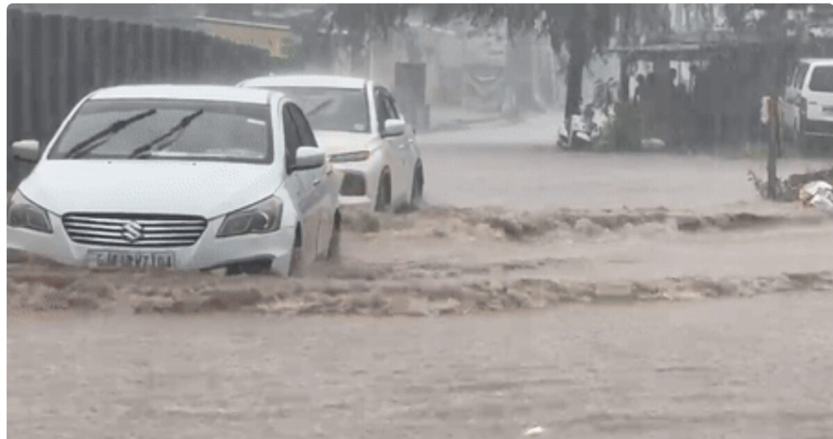 Rain in Ahmedabad: અમદાવાદના સરખેજમાં 24 કલાકમાં સૌથી વધુ વરસાદ નોંધાયો, જાણો અન્ય વિસ્તારોમાં કેટલો વરસાદ પડ્યો?