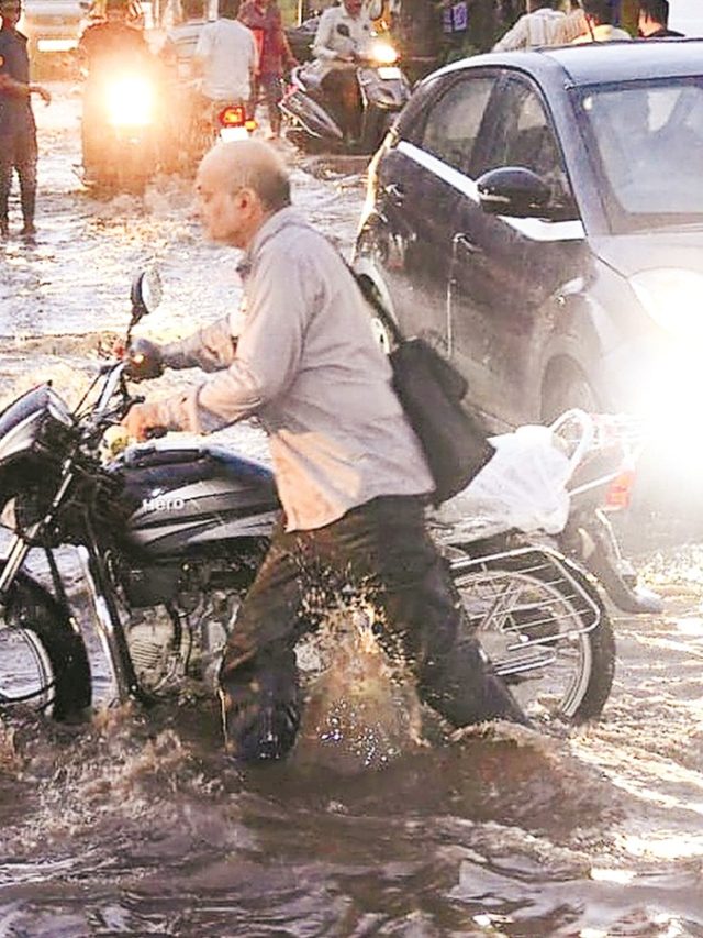 ગુજરાતના 23 જિલ્લામાં રેડ એલર્ટ જાહેર