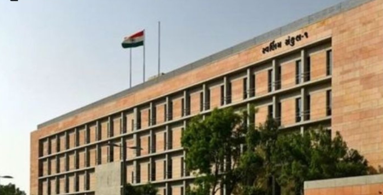 Gujarat Panchayat: પંચાયતોમાં નાણાકીય ગેરરીતિઓ અટકાવવા માટે મોટો નિર્ણય, વાર્ષિક ઓડિટ પછી ‘એક્ઝિટ કોન્ફરન્સ’ ફરજિયાત