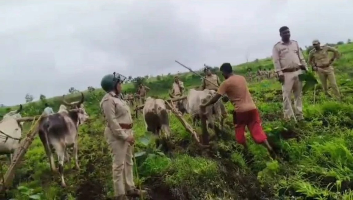Sagbara Land Dispute: સાગબારા જંગલ જમીન વિવાદ ગાંધીનગર પહોંચ્યો, ખેડૂતોના હકોની રક્ષા માટે સાંસદ મનસુખ વસાવા મેદાનમાં ઉતર્યા, રાજકારણ ગરમાયું!