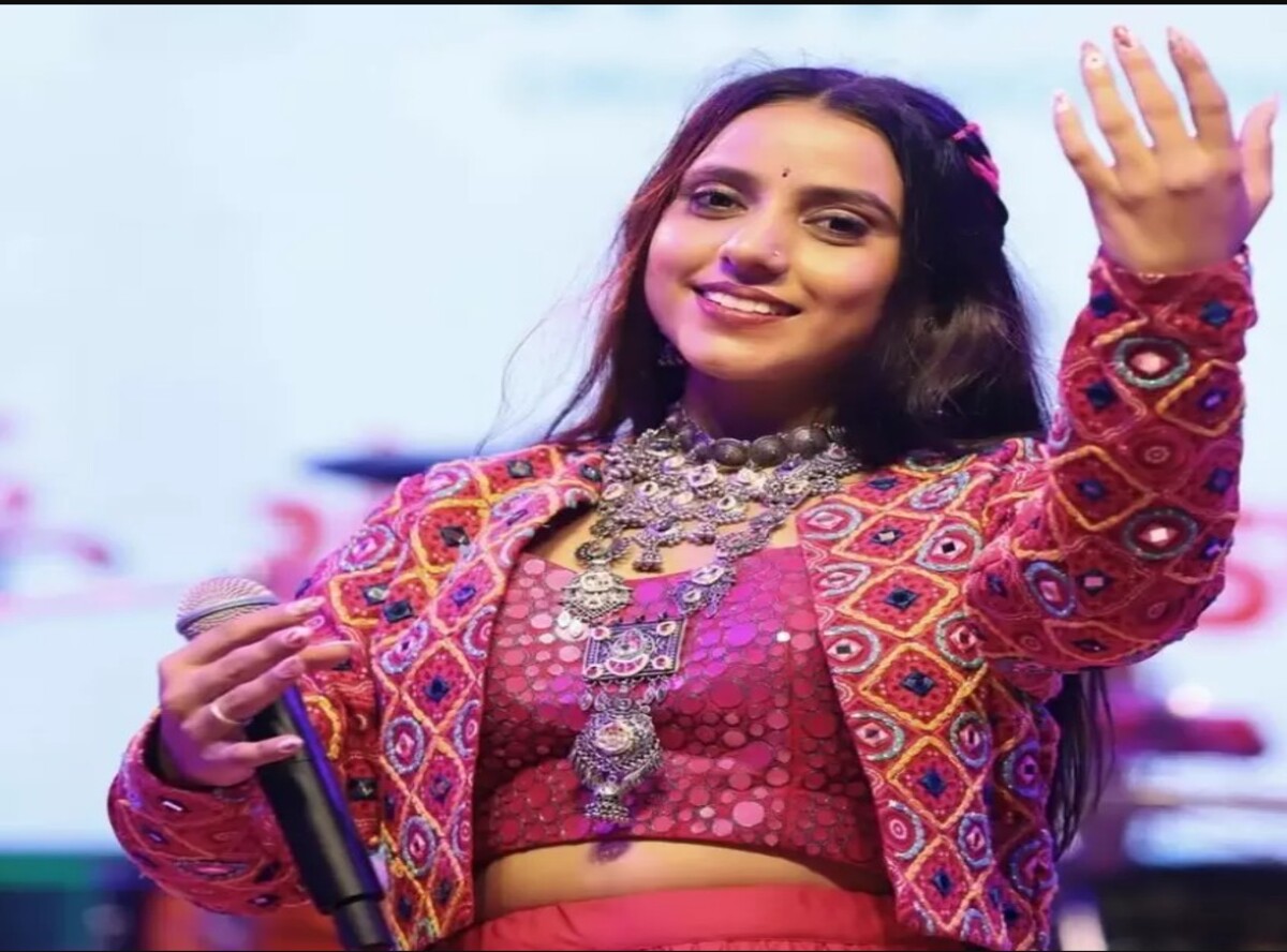 Gujarat: લોક ગાયિકા કિંજલ રબારીએ ખાનગીમાં ફરીથી લગ્ન કર્યા, જેમાં ફક્ત નજીકના મિત્રો જ હાજર રહ્યા હતા