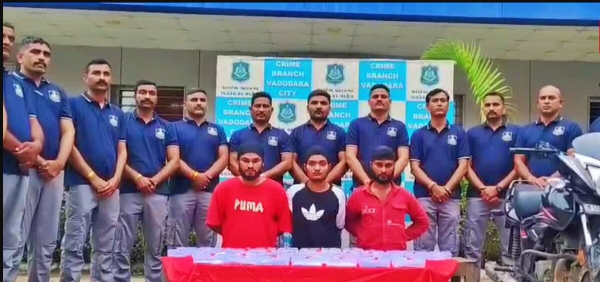 Vadodara: ચોરી કરતી ગેંગનો પર્દાફાશ, ગુજરાતના આરોપીઓએ ગેંગ બનાવી, 17 ઘરોમાંથી ચોરીઓનો ખુલાસો