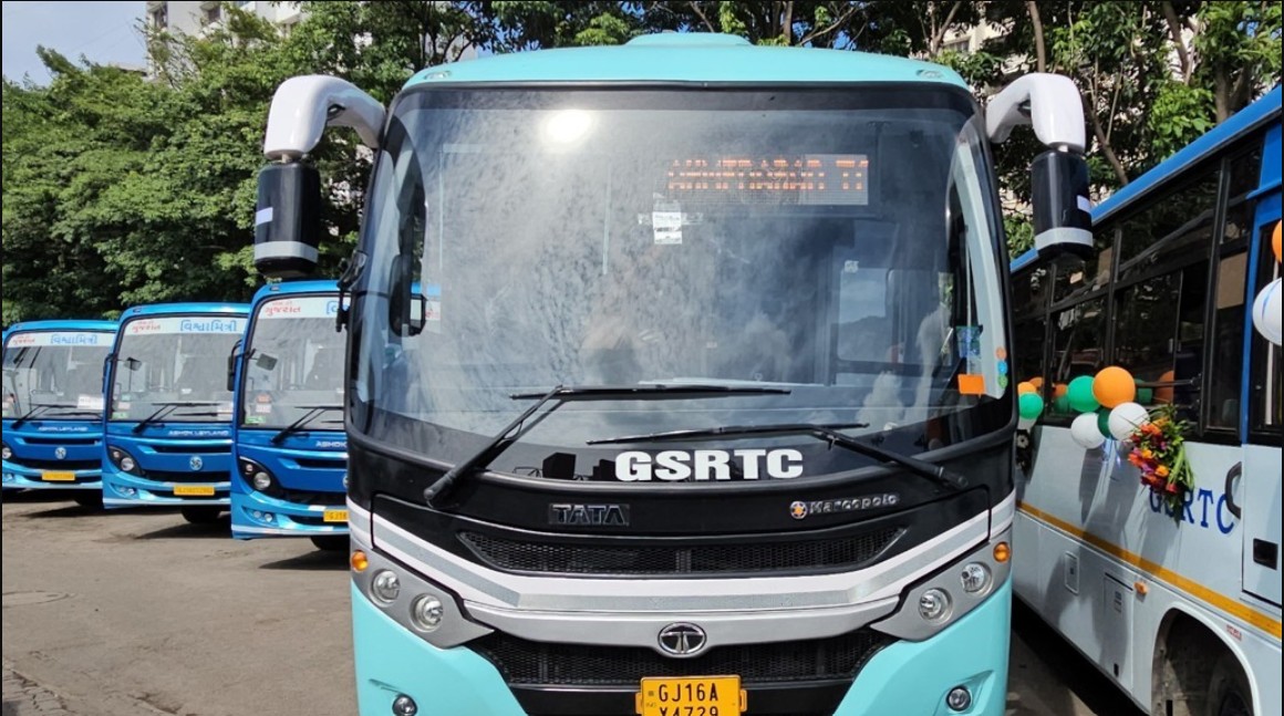 GSRTC Pass Scheme: પહેલા પાસ મોંઘા કરવામાં આવ્યા હતા, હવે યુ-ટર્ન! સરકારે ST બસો પર માસિક પાસ યોજનામાં છૂટછાટ આપી