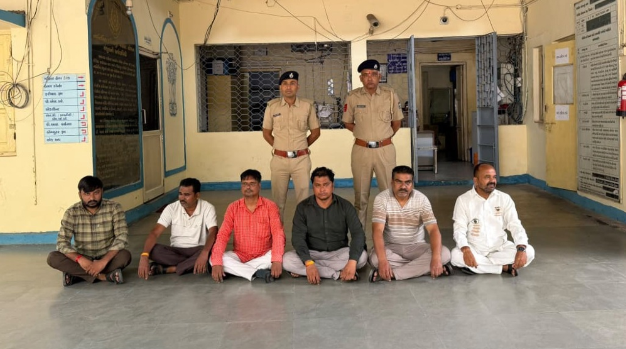 Ahmedabad: દરિયાપુરના ફેવરિટ જીમખાના જુગારધામ કેસમાં મોટી કાર્યવાહી, મુખ્ય આરોપી ગોવિંદ ઉર્ફે ગામા સહિત 6 લોકોને PASA હેઠળ જેલમાં ધકેલાયા