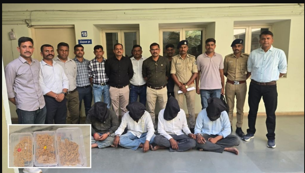 Gold robbery: નડિયાદમાં વિરમગામ પોલીસે ₹3.70 કરોડની સોનાની ચોરીનો કેસ ઉકેલ્યો, PI ને 500 મીટર સુધી ખેંચી જવા છતાં 4 આરોપીઓની ધરપકડ