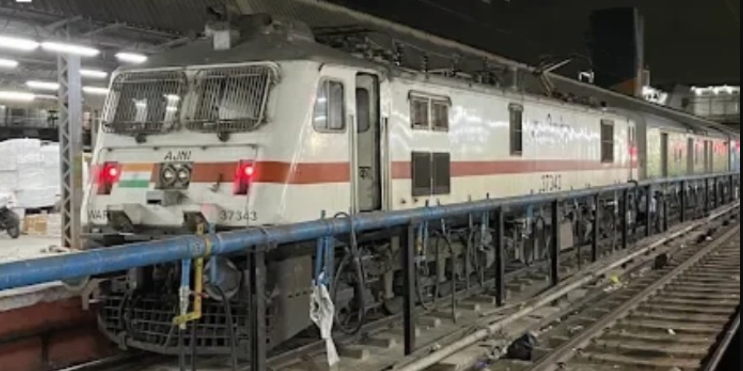 Relief to rail passengers: વલસાડ-વડનગર એક્સપ્રેસને અંકલેશ્વર અને બાંદ્રા ટર્મિનસ-જયપુર એક્સપ્રેસને નવસારી ખાતે સ્ટોપેજ આપવામાં આવશે
